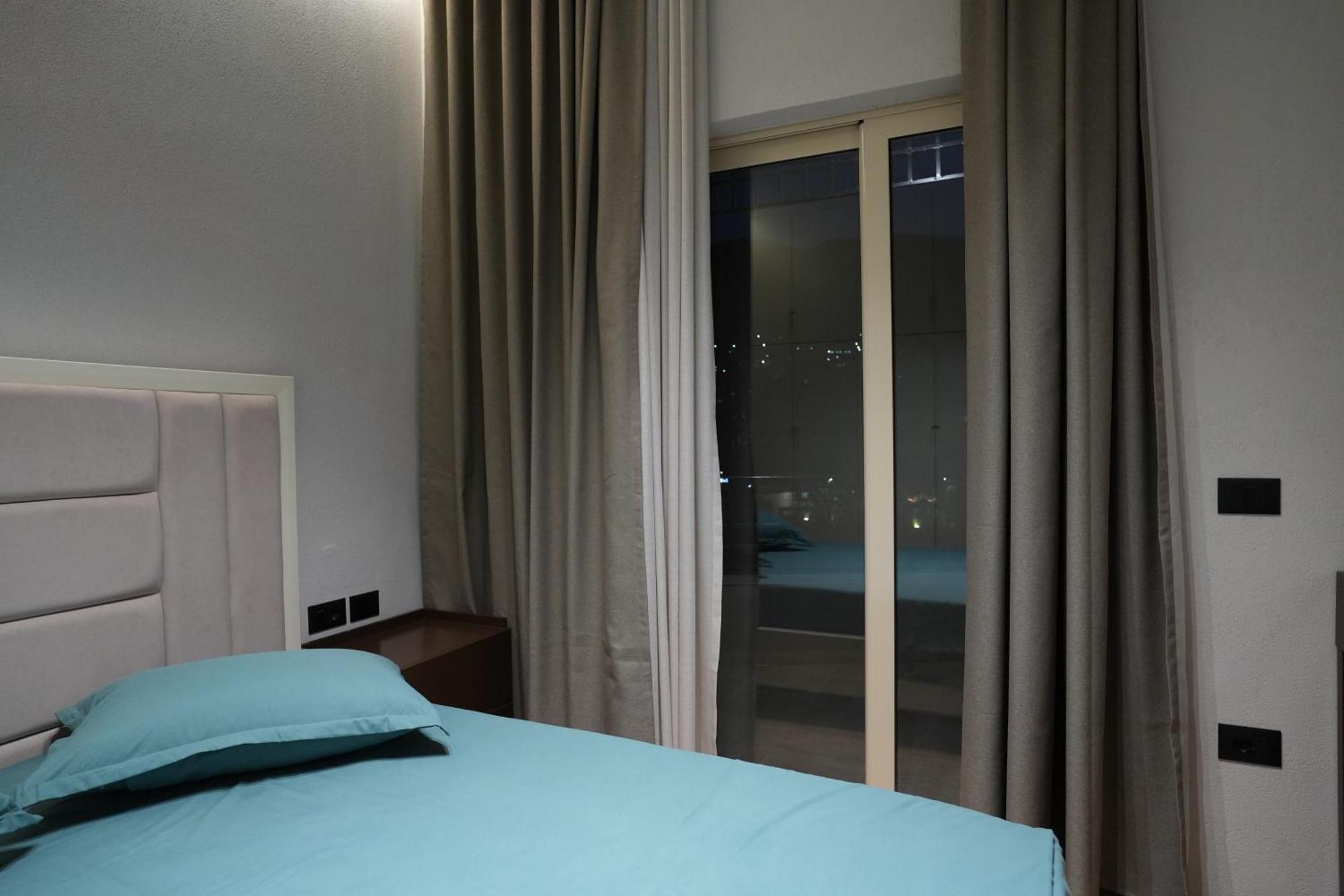 Rs Skendo Apartments Gjirokastra Kültér fotó