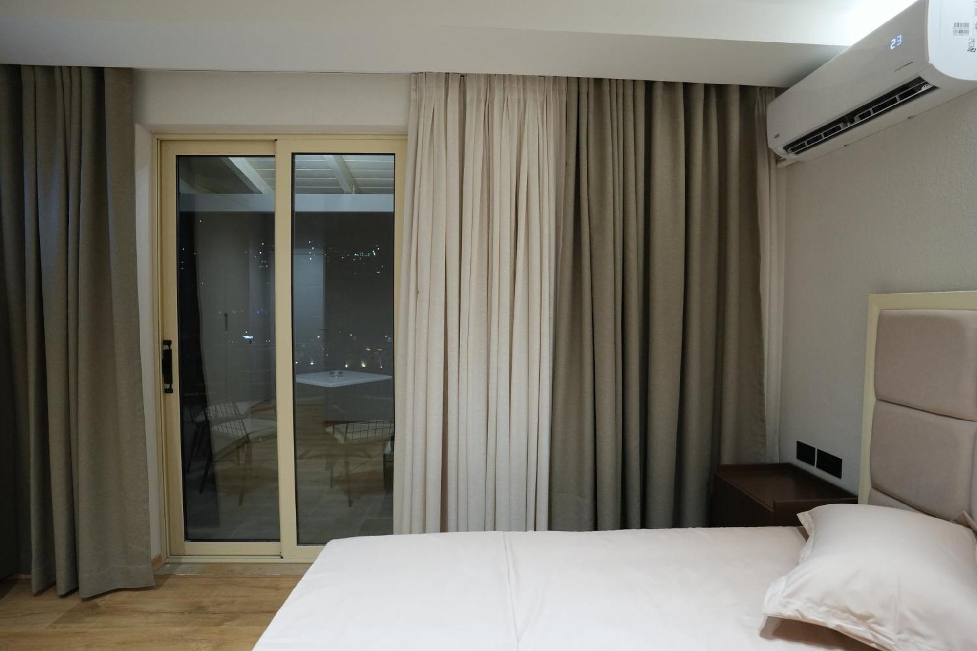 Rs Skendo Apartments Gjirokastra Kültér fotó