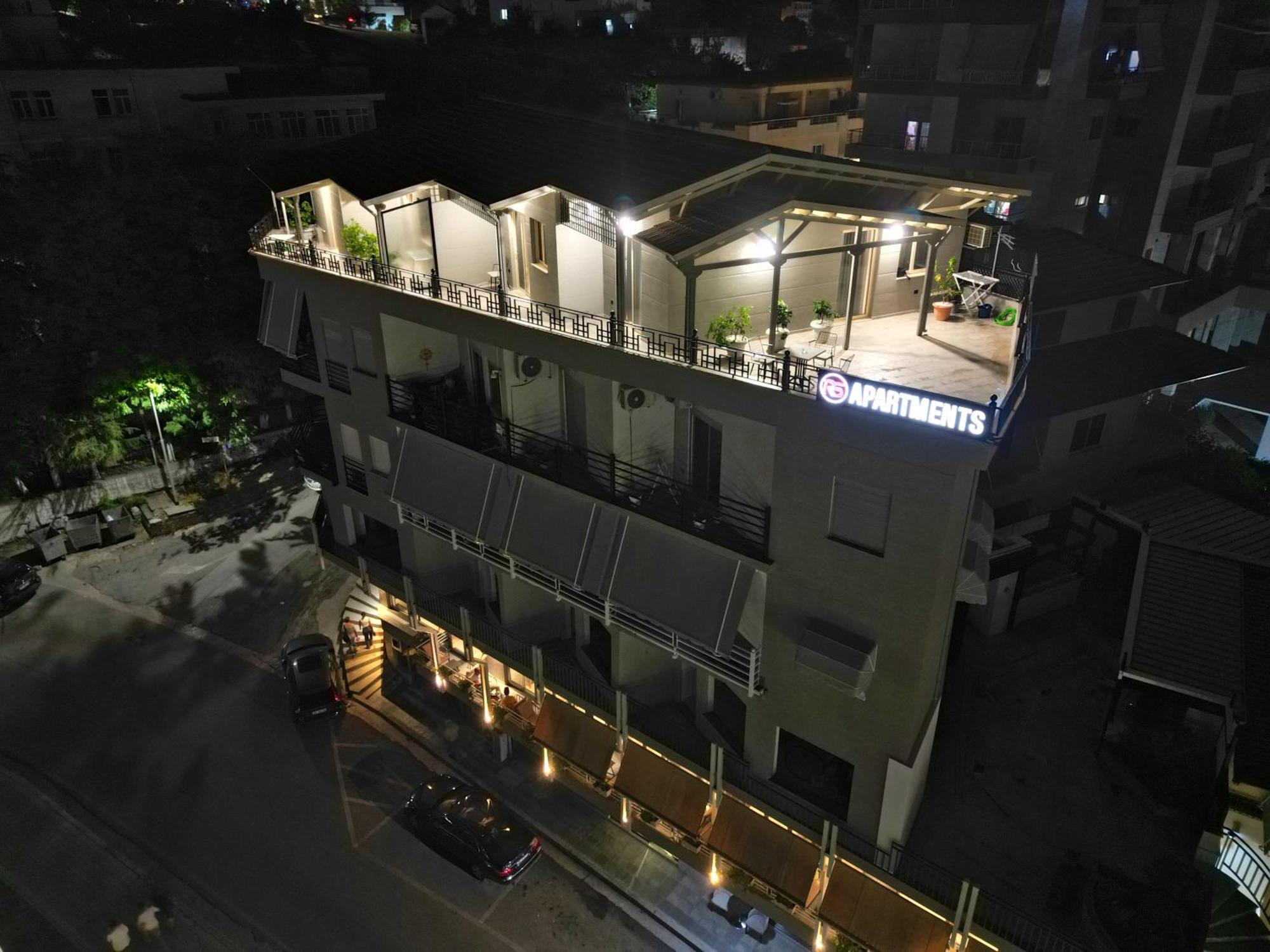 Rs Skendo Apartments Gjirokastra Kültér fotó