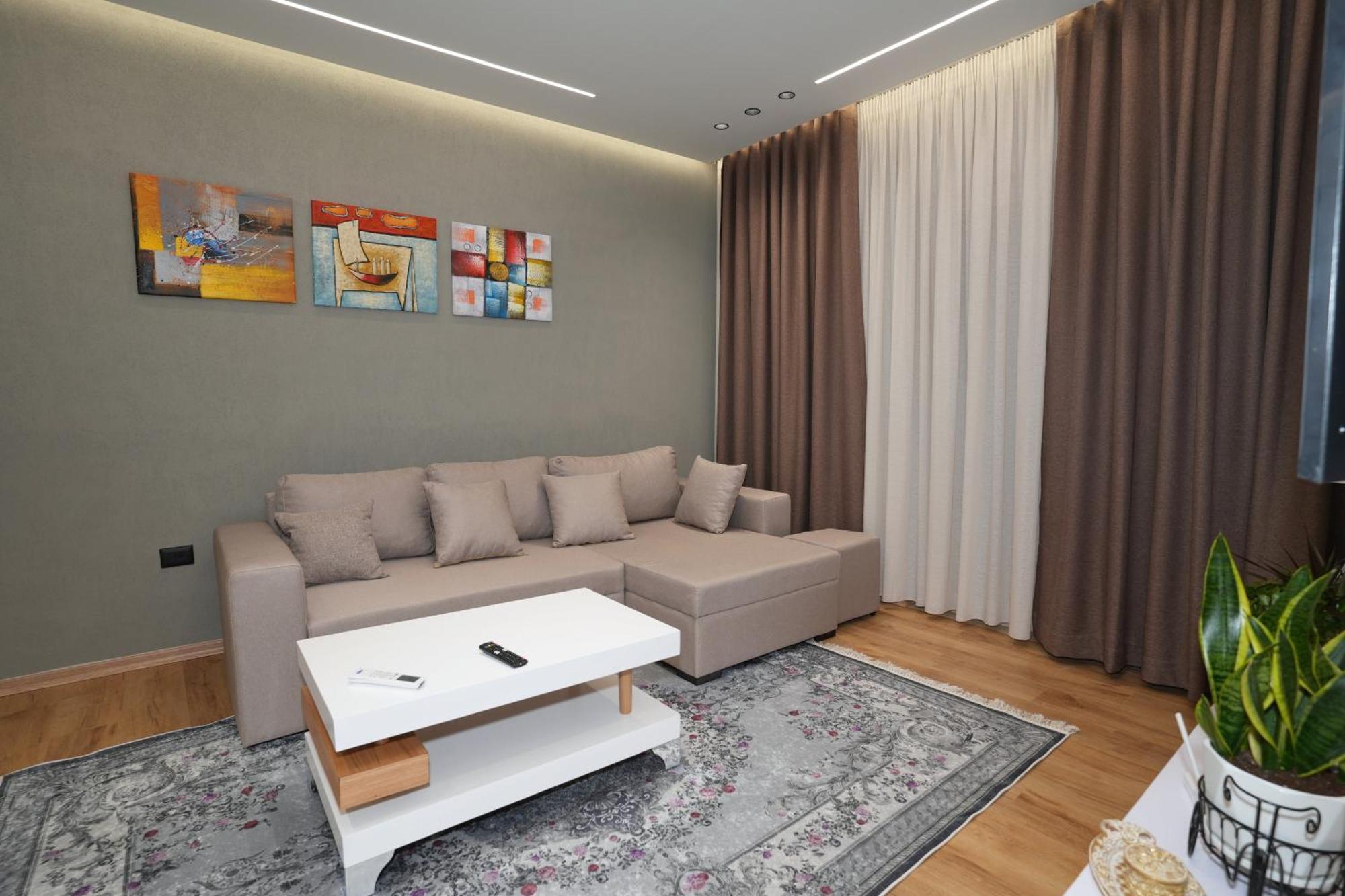 Rs Skendo Apartments Gjirokastra Kültér fotó